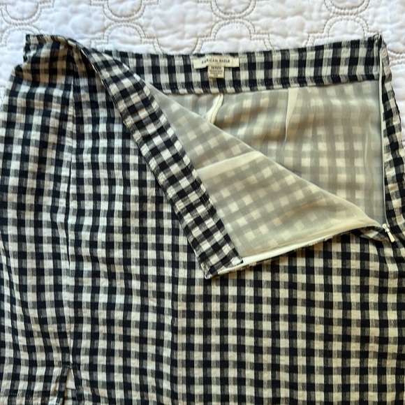 American Eagle Mini Skirt - Picture 4 of 5